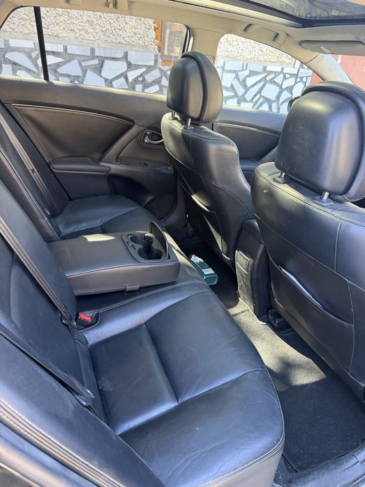 Toyota Avensis T180