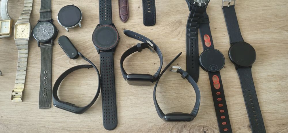 Лот часовници от колекцията ми