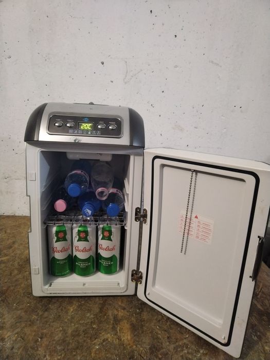 Мини хладилник Eetec LED дисплей 
Марка: