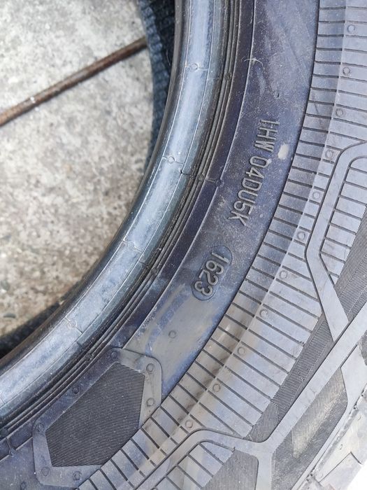 215/75/16C Continental