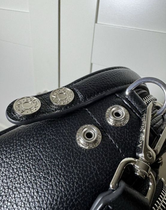 Acne Studios Camero сумка