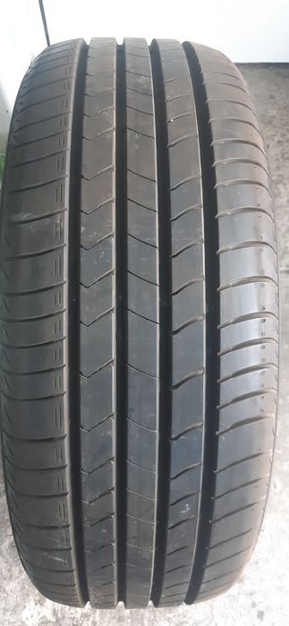 Vând  anvelope Kumho