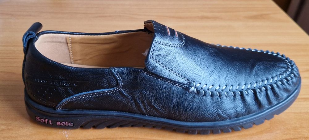 Vând Pantofi de piele