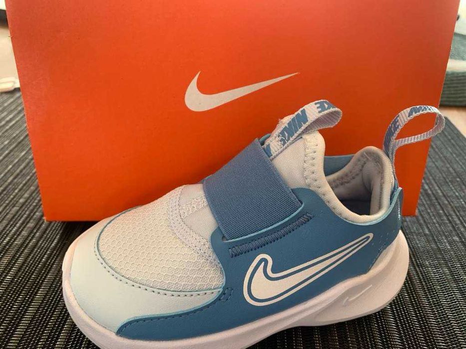 Детски маратонки за момче Nike