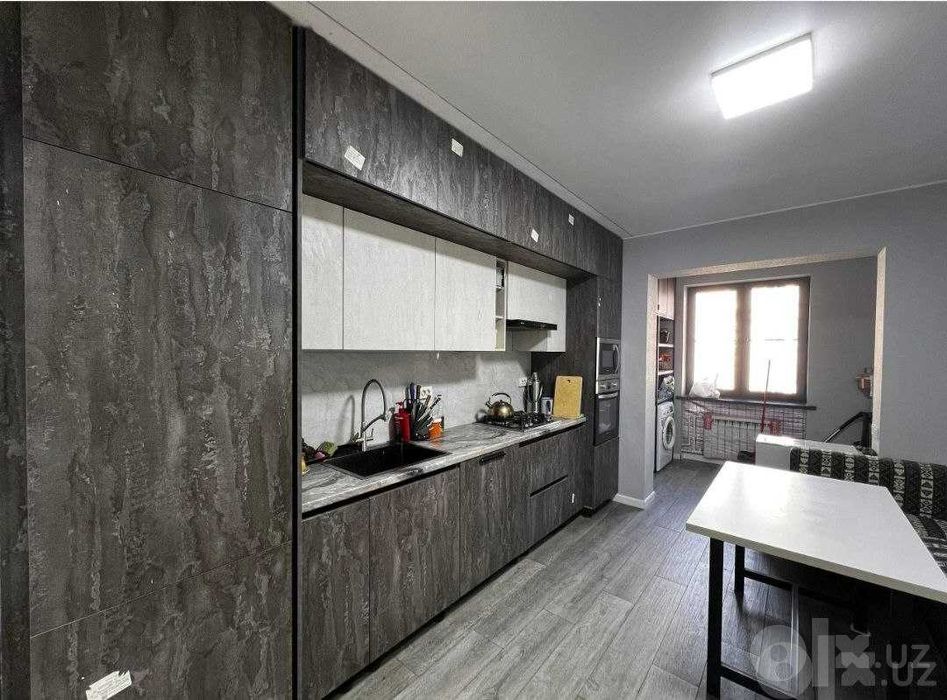С ремонтом 4 ком. 97кв.м Карасу 6 №Г324