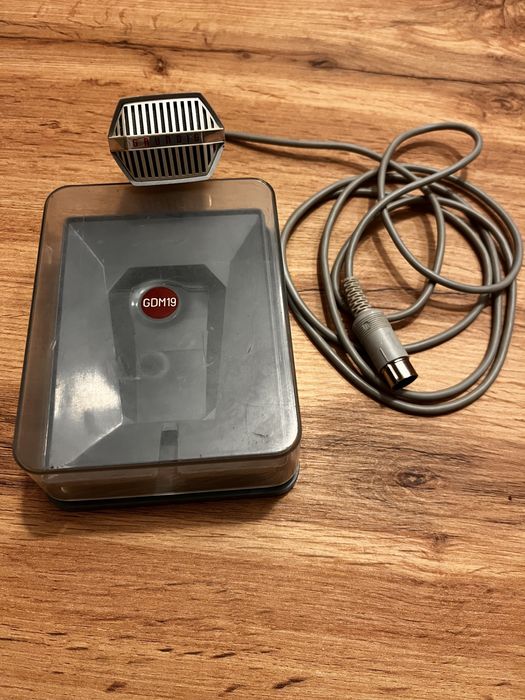 Microfon vintage Grundig GDM19