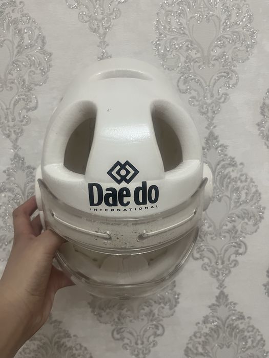 Шлем для каратэ/тхэквандо