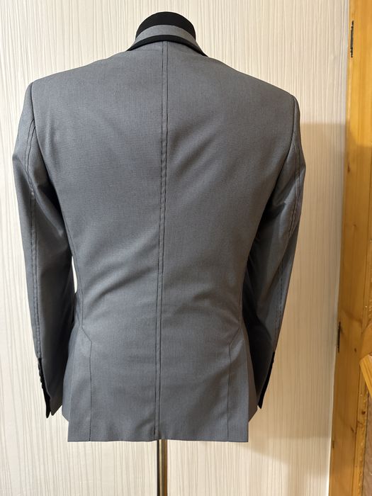 Мъжко сако чисто ново