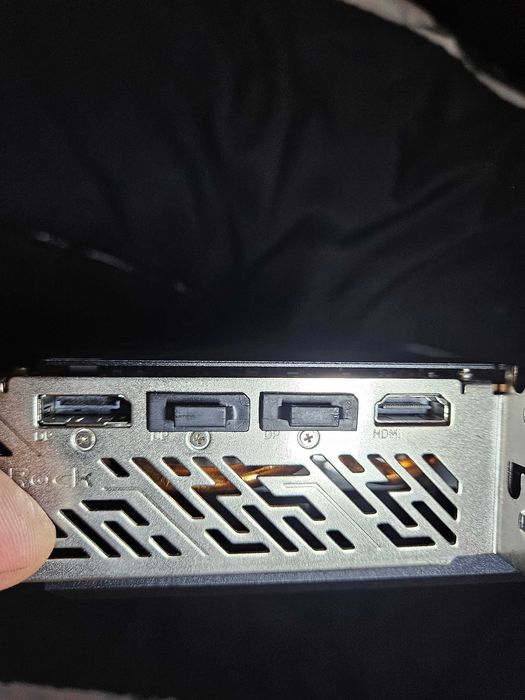 Видеокарта AMD RX 7800XT