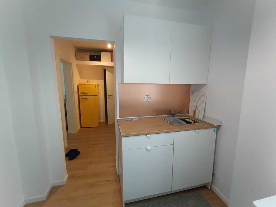 Vând apartament cu 2 camere decomandat