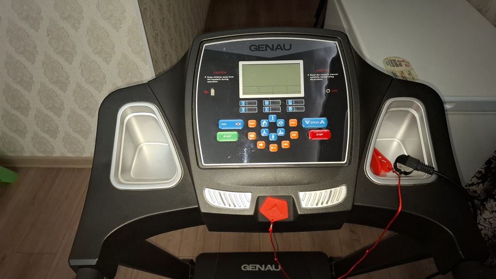 Беговая дорожка Genau TR 50