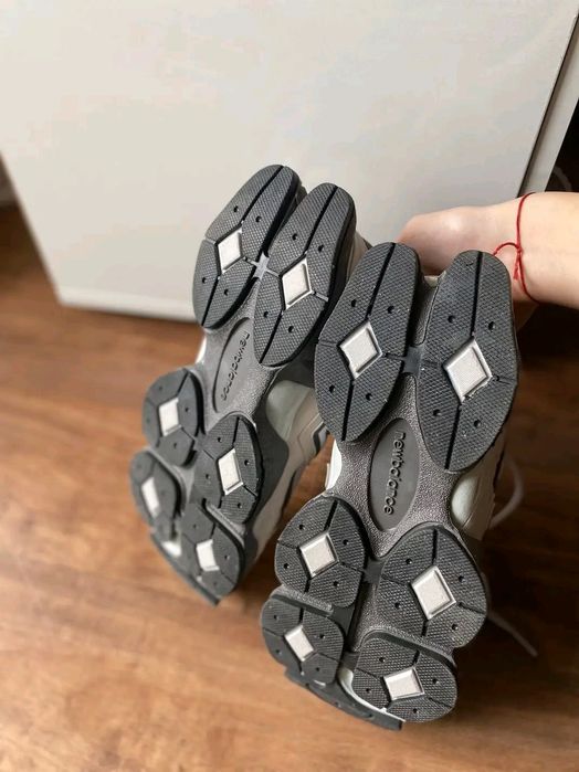 New Balance 9060 Нови Маратонки [36-44 Номер]
