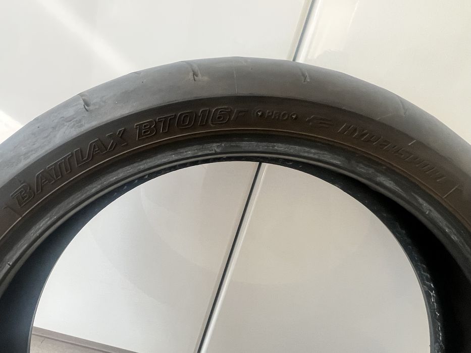 Мотоциклетни гуми Bridgestone Battlax BT016 pro hypersport