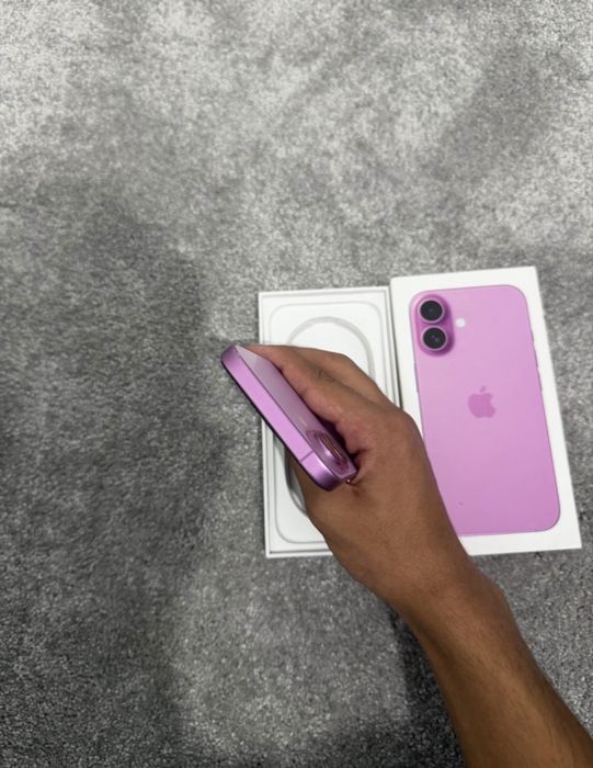 Iphone 16 pink 128 gb