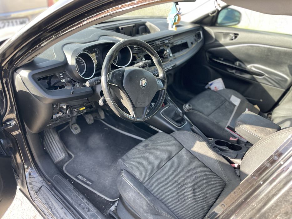 Alfa romeo giulietta на части