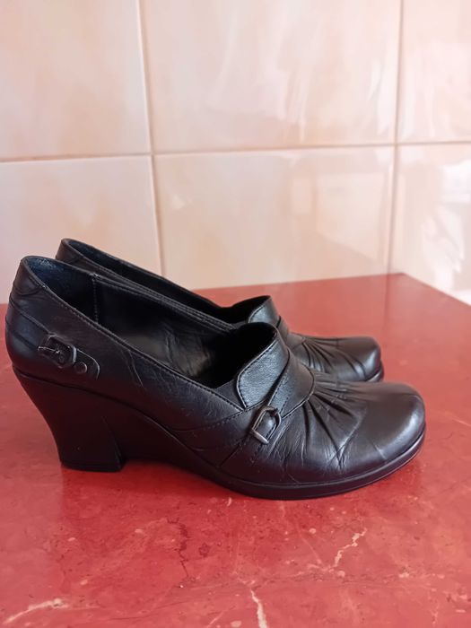 Pantofi dama marimea 38