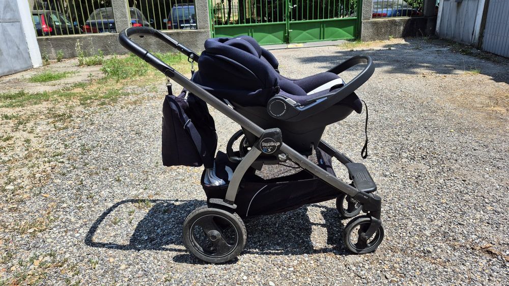 Vand carucior Peg Perego 3 in 1 ( scoica, landou, scaun sport)