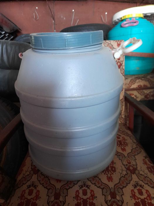 Bidoane de varza diferite dimensiuni