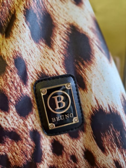 Ефектно дамско яке