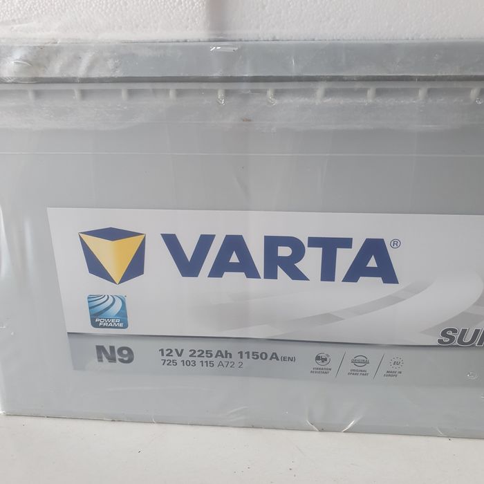 Акумлятор Varta 225