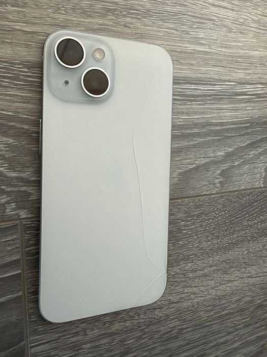 iPhone 15, 128 GB, 86% Baterie