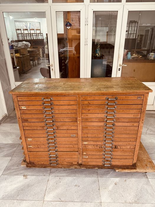 Оригинален италиански индустриален архивен шкаф