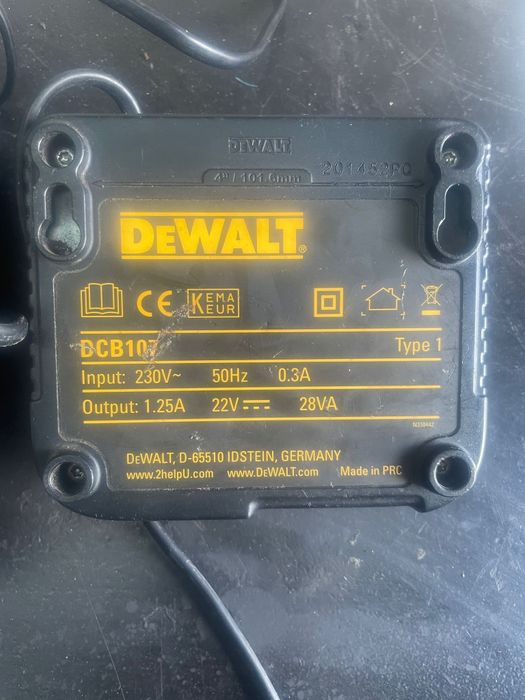 Încărcător Bosch DeWalt