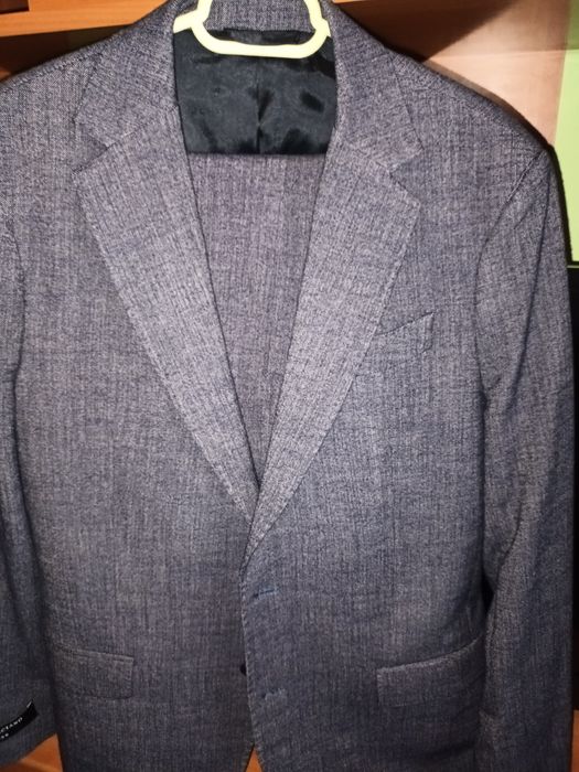 Costum bărbați diferite modele