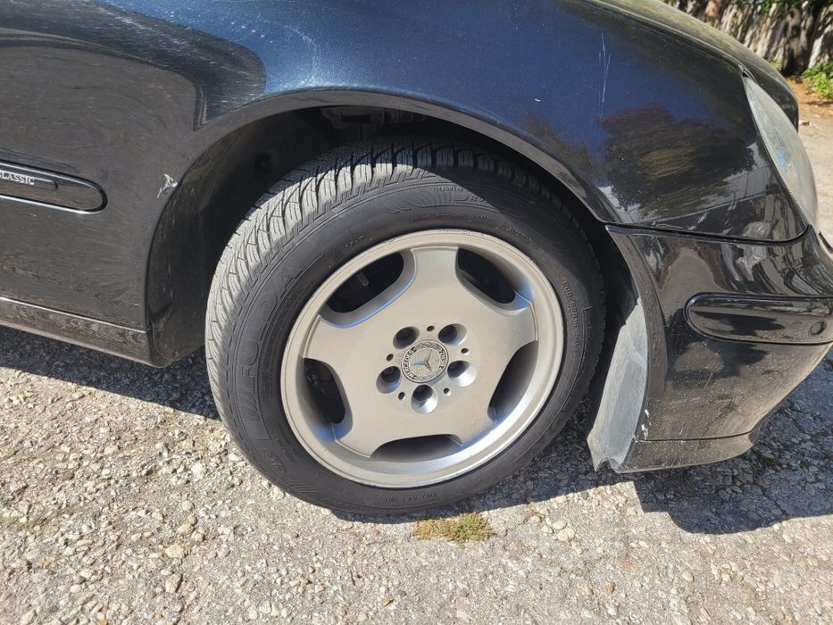 Продавам Mercedes