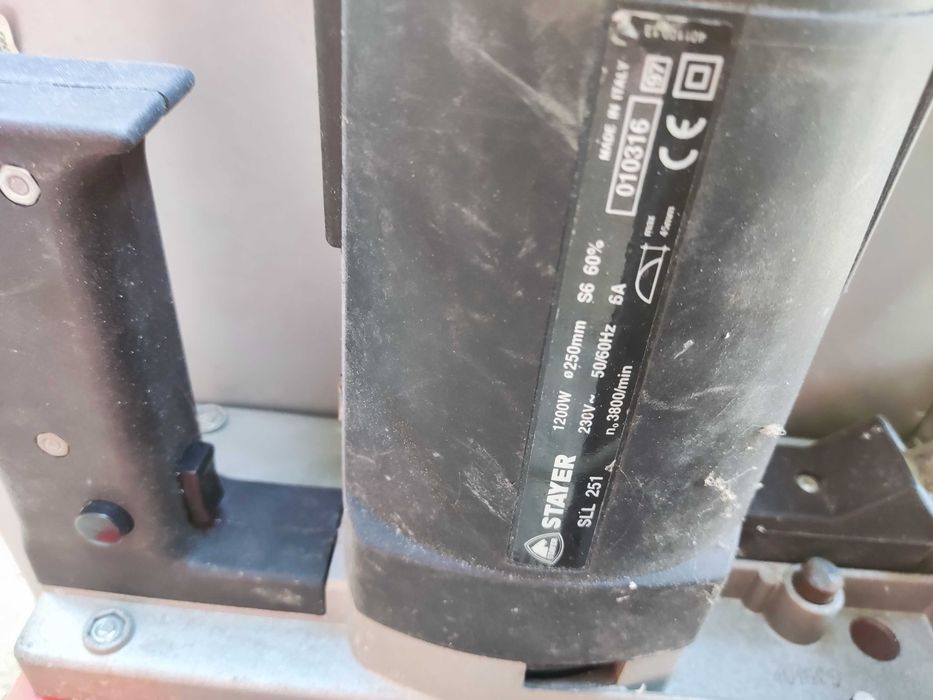 Vind Fierestrău circular Stayer Italia profesional