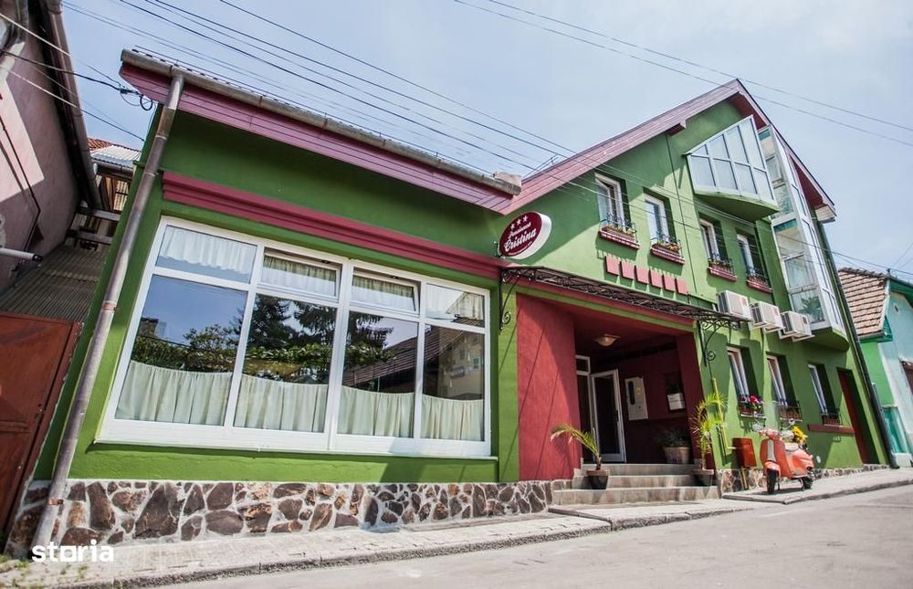 Pensiune de vânzare – Târgu Mureș, str. Piatra de Moară nr. 1/A