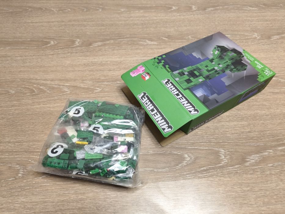 Лего крипер Майнкрафт