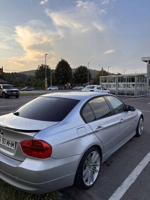 Bmw Seria 3  e90 320i