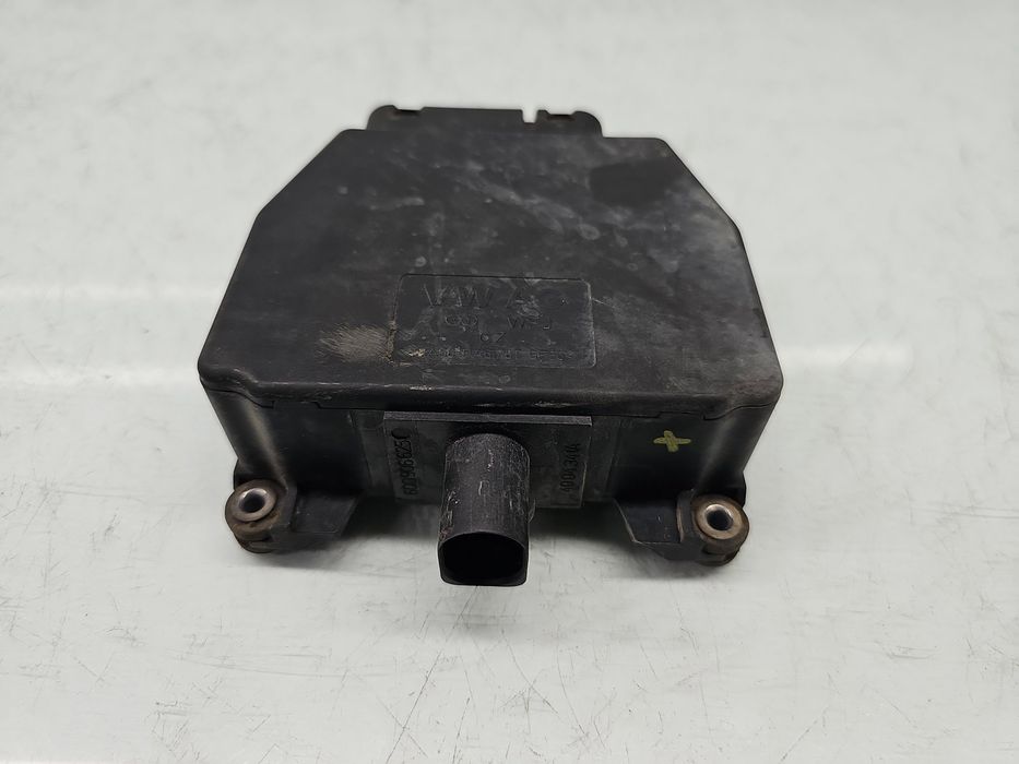 Distribuitor vacuum AUDI A3 (8P1) [Fabr 2003-2012] 6Q0906625 2.0 TDI B
