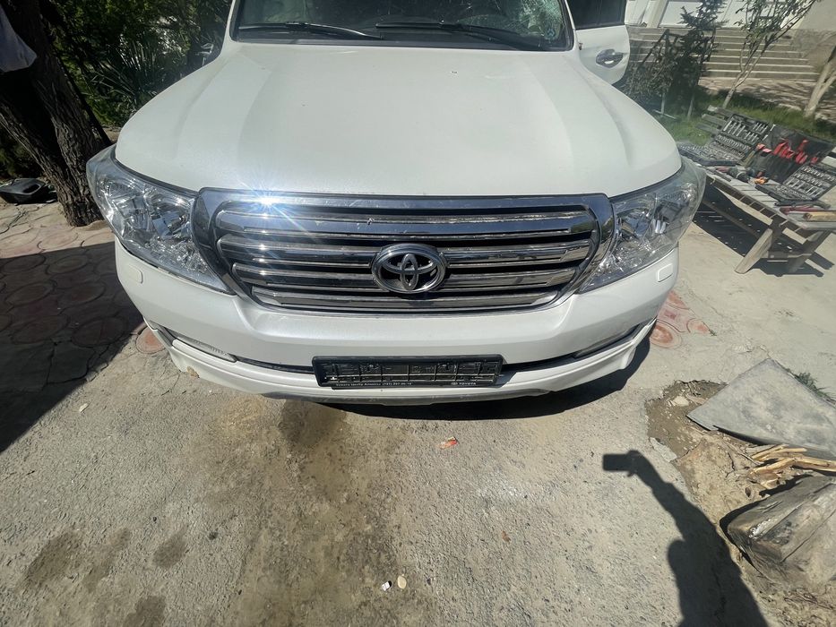 Фара капоти крыло на тойота ленд крузер 200