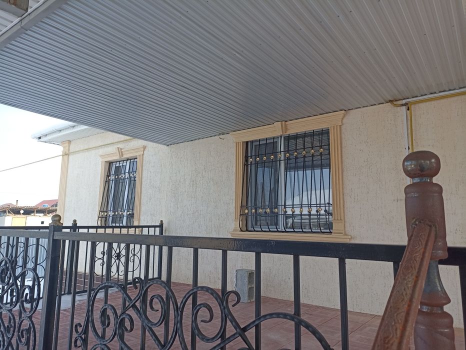 Решётки на окна металлические