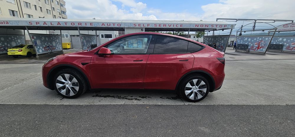 Tesla model Y 2021 Dual Motor, Long Range