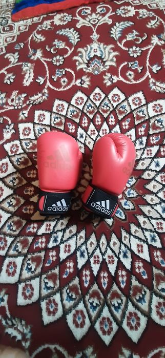 Продам.  Велосипед перчатки боксёрский