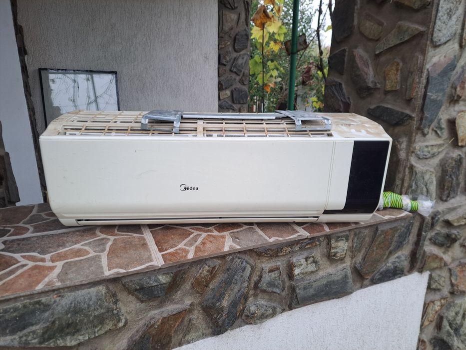 Vând aer condiționat  funcțional