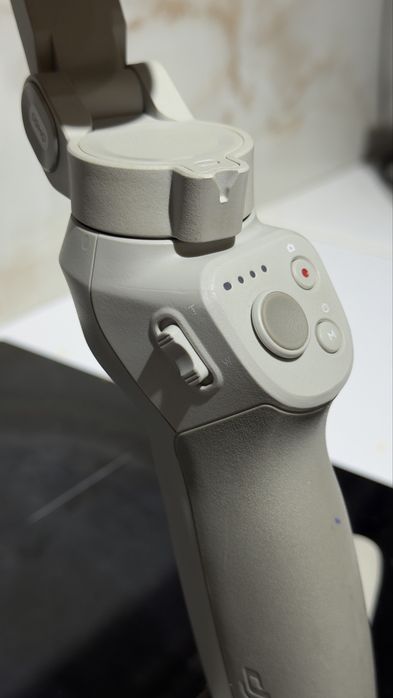 Dji osmo mobile 4