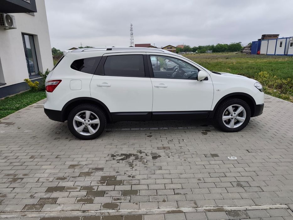 Nissan Qashqai+2 Tekna