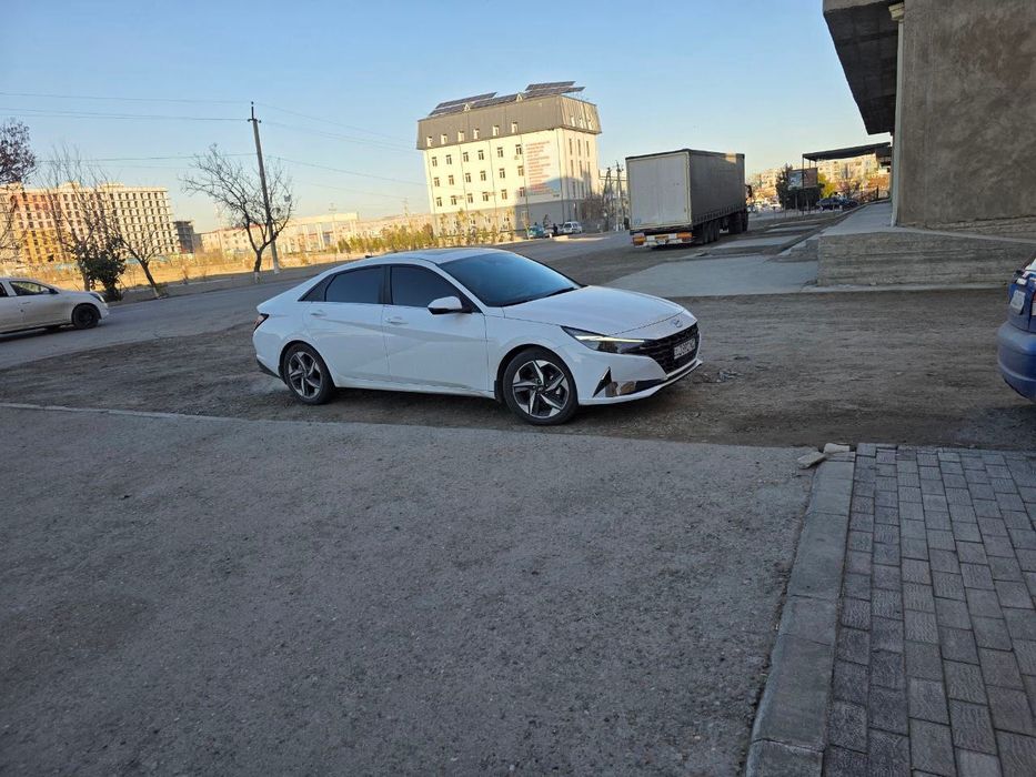 Hyundai elantra 2 motor