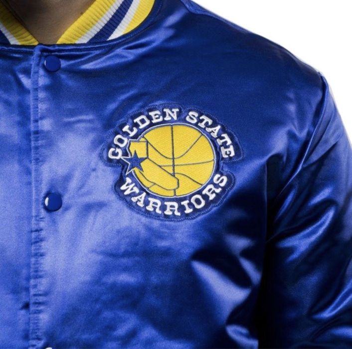 Mitchell & Ness NBA Golden State Warriors Heavyweight Satin Jacket - L