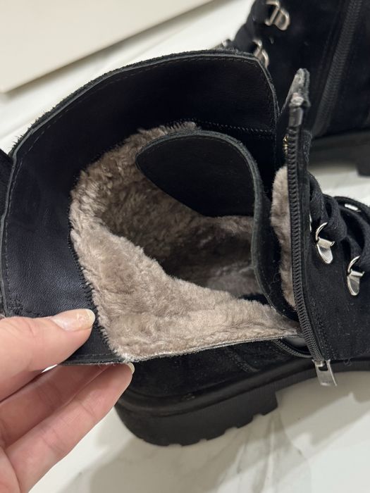 Зимние ботинки с мехом внутри