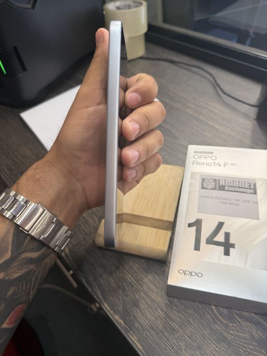 MrsAmanet: oppo reno 14 f 5g