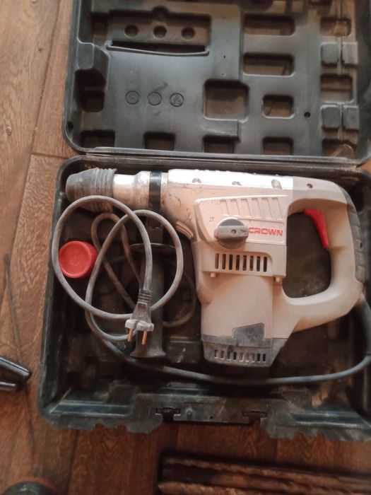 Прокат перфоратор Макс 4000 Отбойный молоток