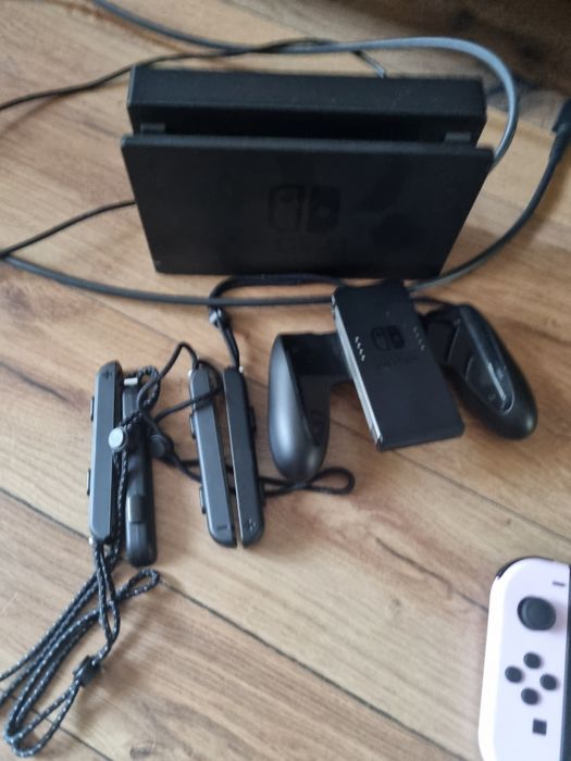 Nintendo switch игровая приставка!СРОЧНО!