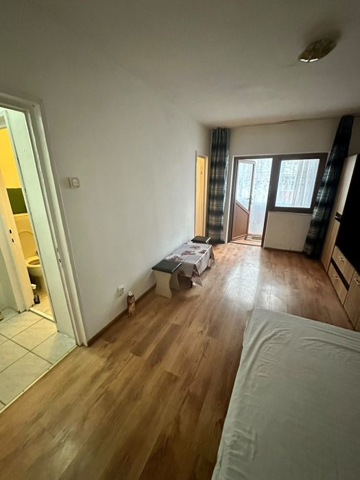 Garsoniera de închiriat- Aleea Cenad, zona Micalaca