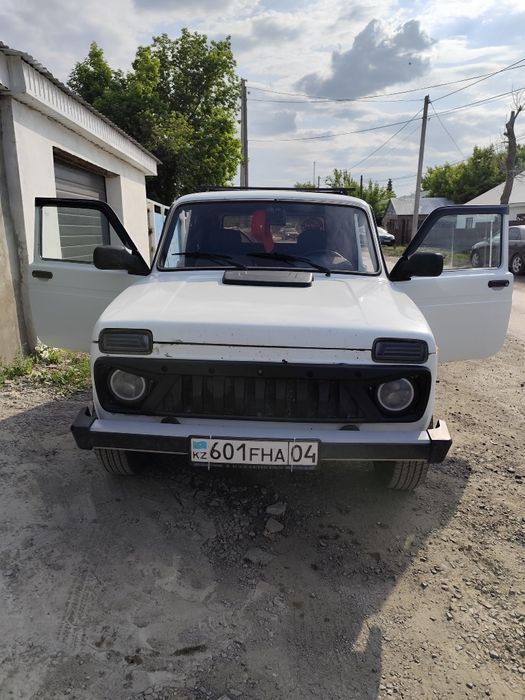 Продам авто состояние среднее