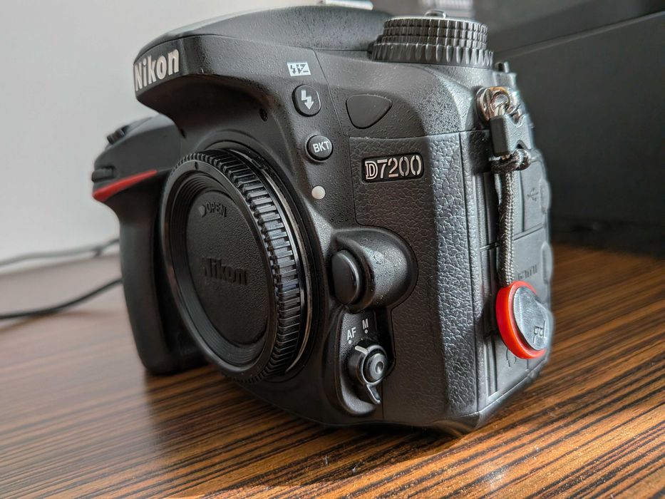 DSLR Nikon D7200, 31.061 cadre